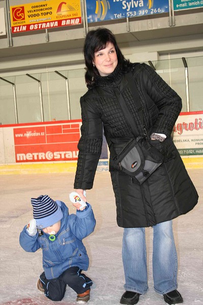Vytvořeno: 12:51:42   6.12.2008      Model: Canon EOS 400D DIGITAL