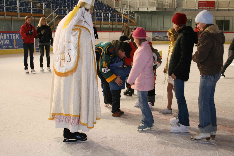 Vytvořeno: 12:59:31   6.12.2008      Model: Canon EOS 400D DIGITAL
